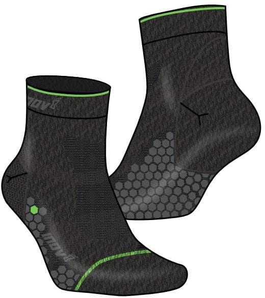 Unisex vonkajšie ponožky Inov-8  3 SEASON OUTDOOR SOCK MID black/grey černá