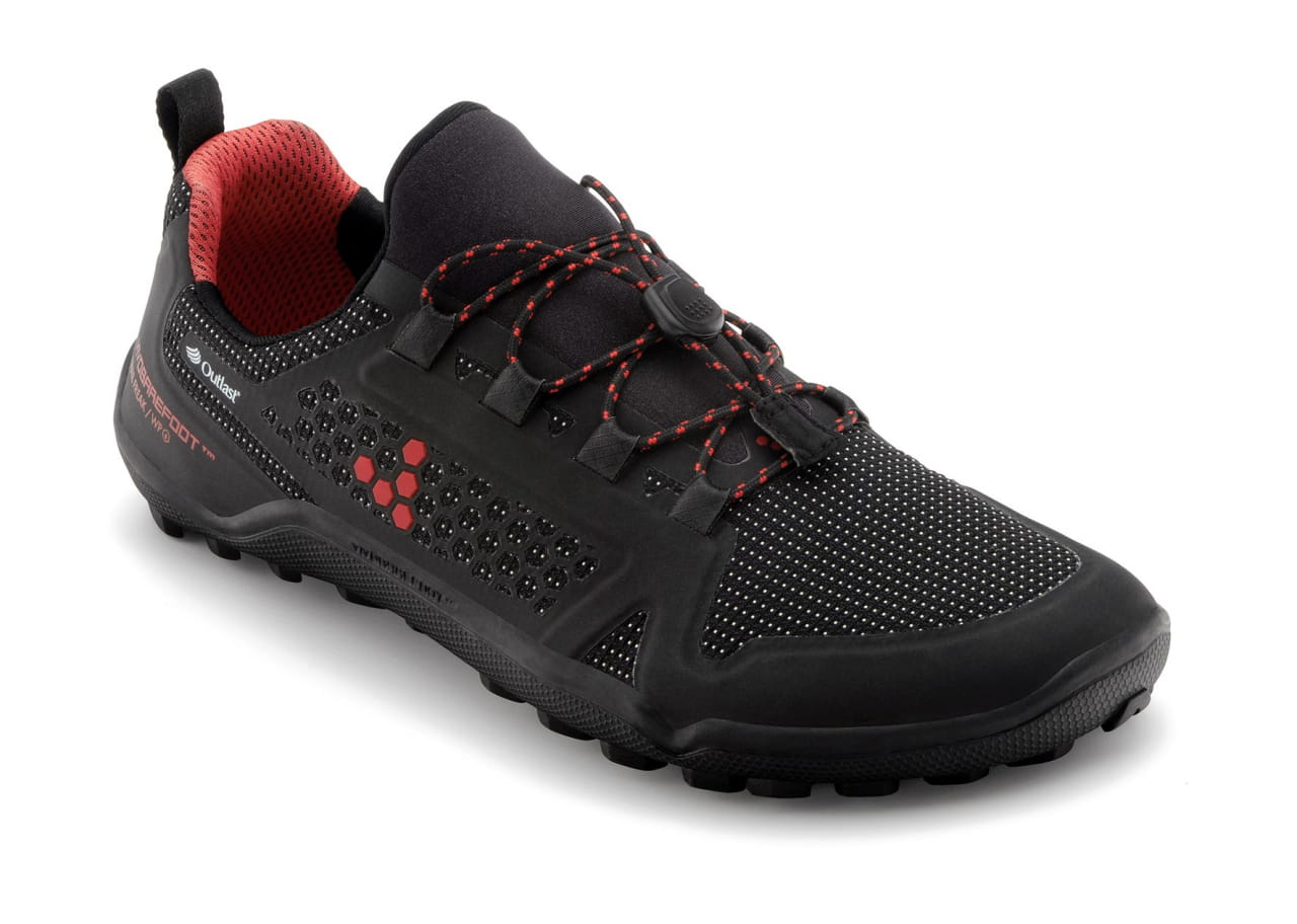 Trail freak WP jsou flexibilní a lehké trailové boty z vysoce voděodolných materiálů a termovložkou pro chladné dny.  Vivobarefoot TRAIL FREAK 2 WP M 3M Mesh Black/Red