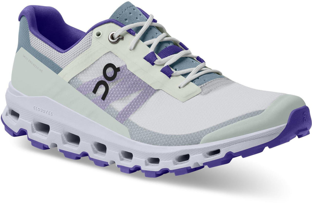 Chaussures d'extérieur pour femmes On Running Cloudvista