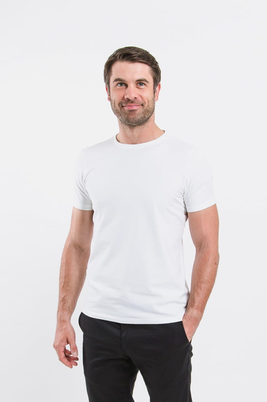 Pánske tričko s okrúhlym výstrihom Be Lenka Essentials Men's T-shirt