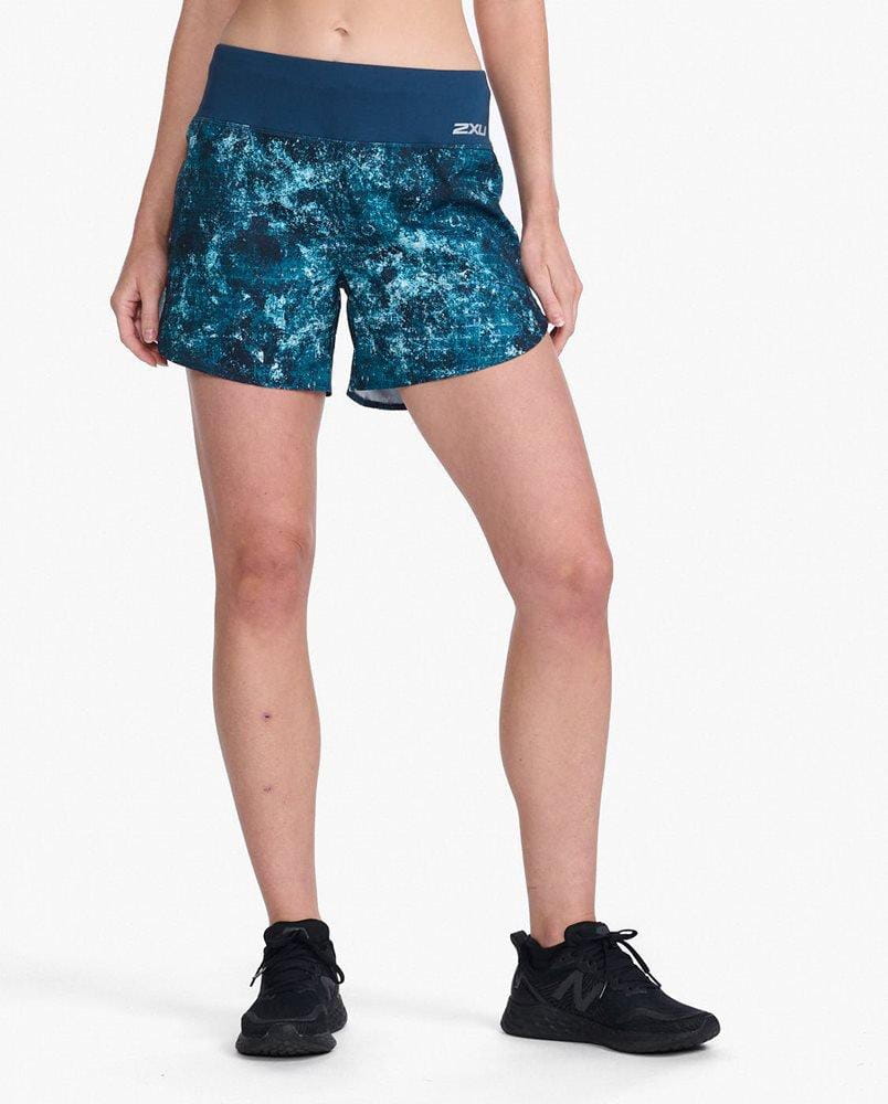 Ženske športne hlače 2XU Aero 5 Inch Shorts