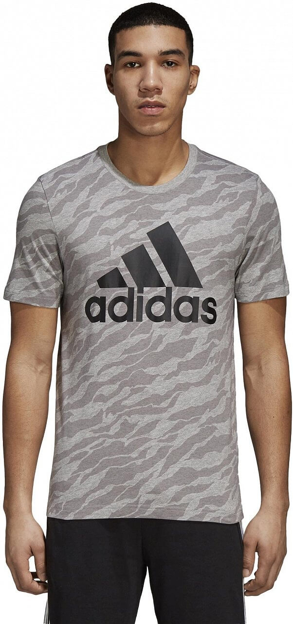 Pánske športové tričko adidas Classics Sweatshirt Identity Tee