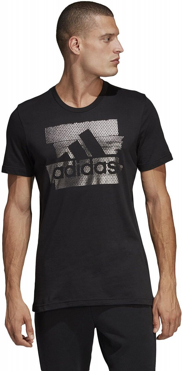 T-Shirts adidas Must Haves Badge Of Sport Foil Tee
