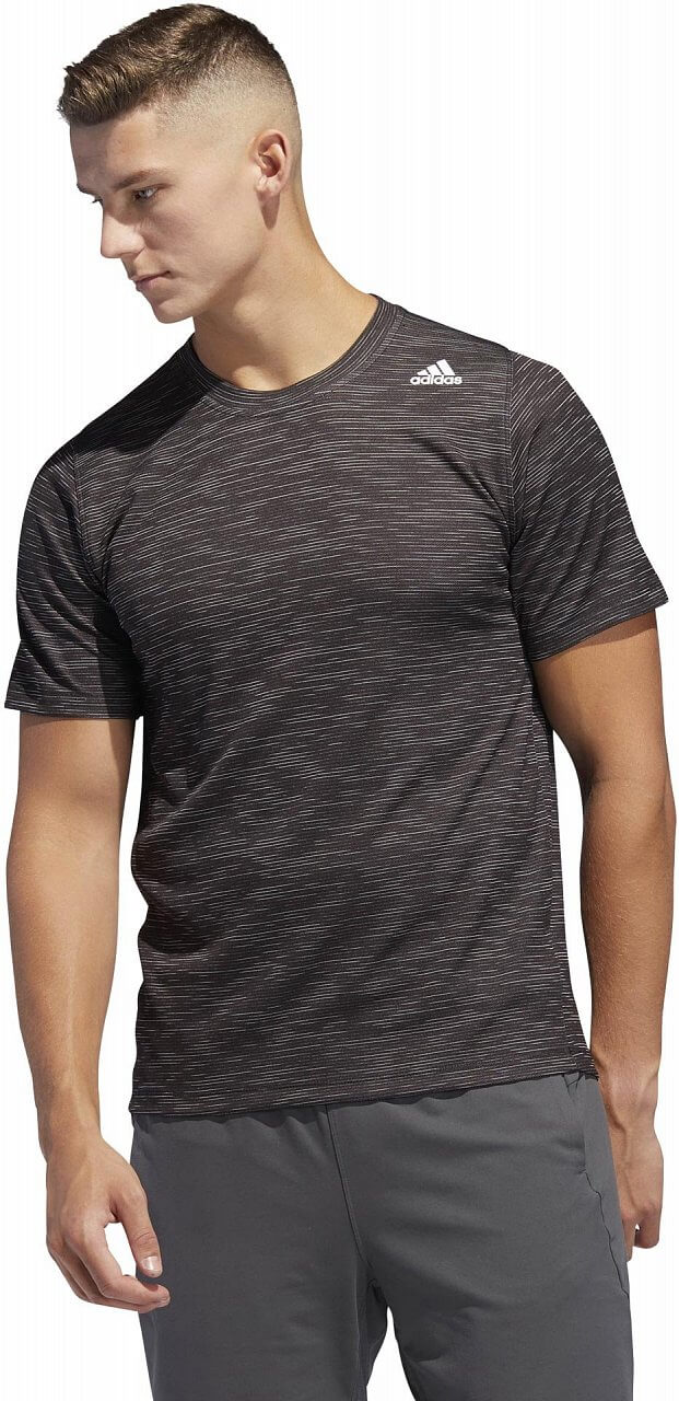 T-Shirts adidas Freelift Tech Fitted Striped Heather Tee