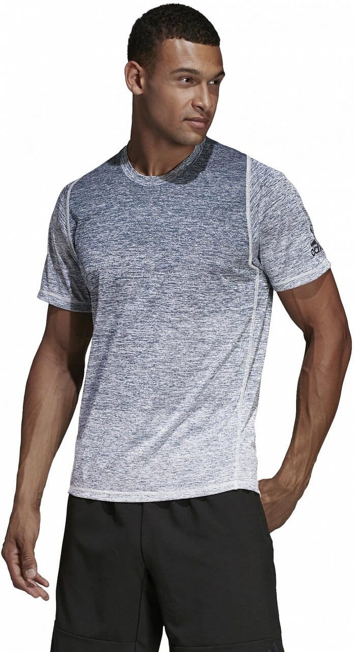 T-Shirts adidas Freelift 360 Gradient Graphic Tee