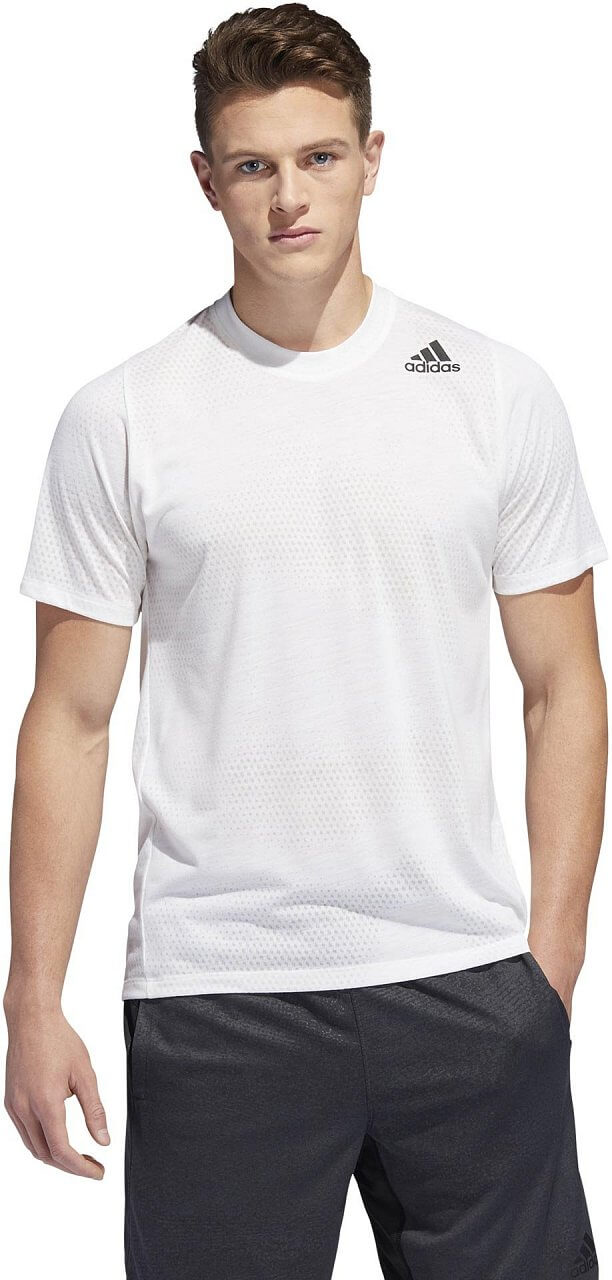 T-Shirts adidas Freelift Tech Aeroknit Graphic Tee